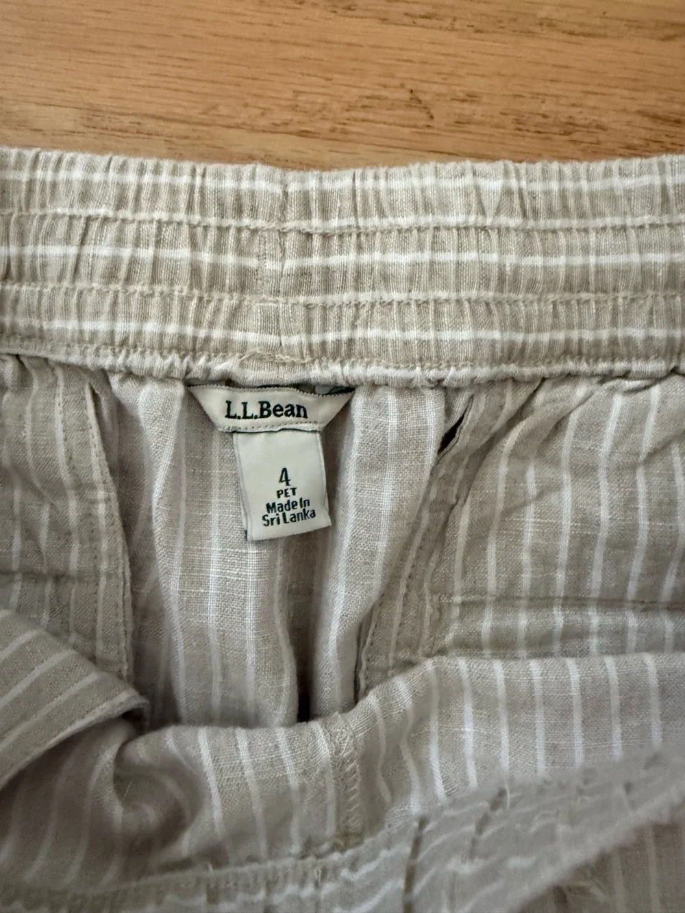 LL Bean 4 Petite Tan & White Striped 100% Linen Pull on Pants